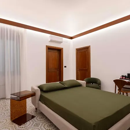 The - Centro 3*